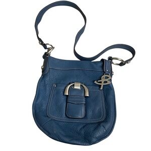 B. Makowsky Blue pebbled Leather Crossbody Bag Buckle Detail Designer Purse